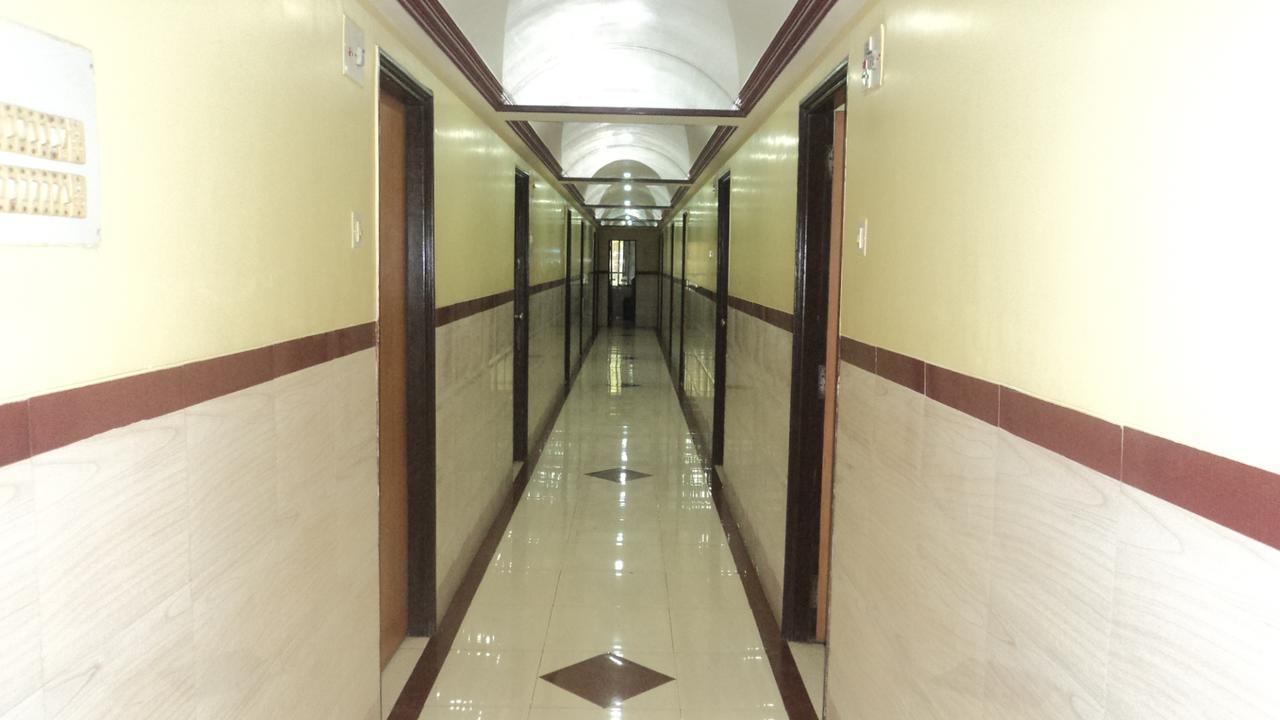 Kalyān Girija Payyade Hotel المظهر الخارجي الصورة
